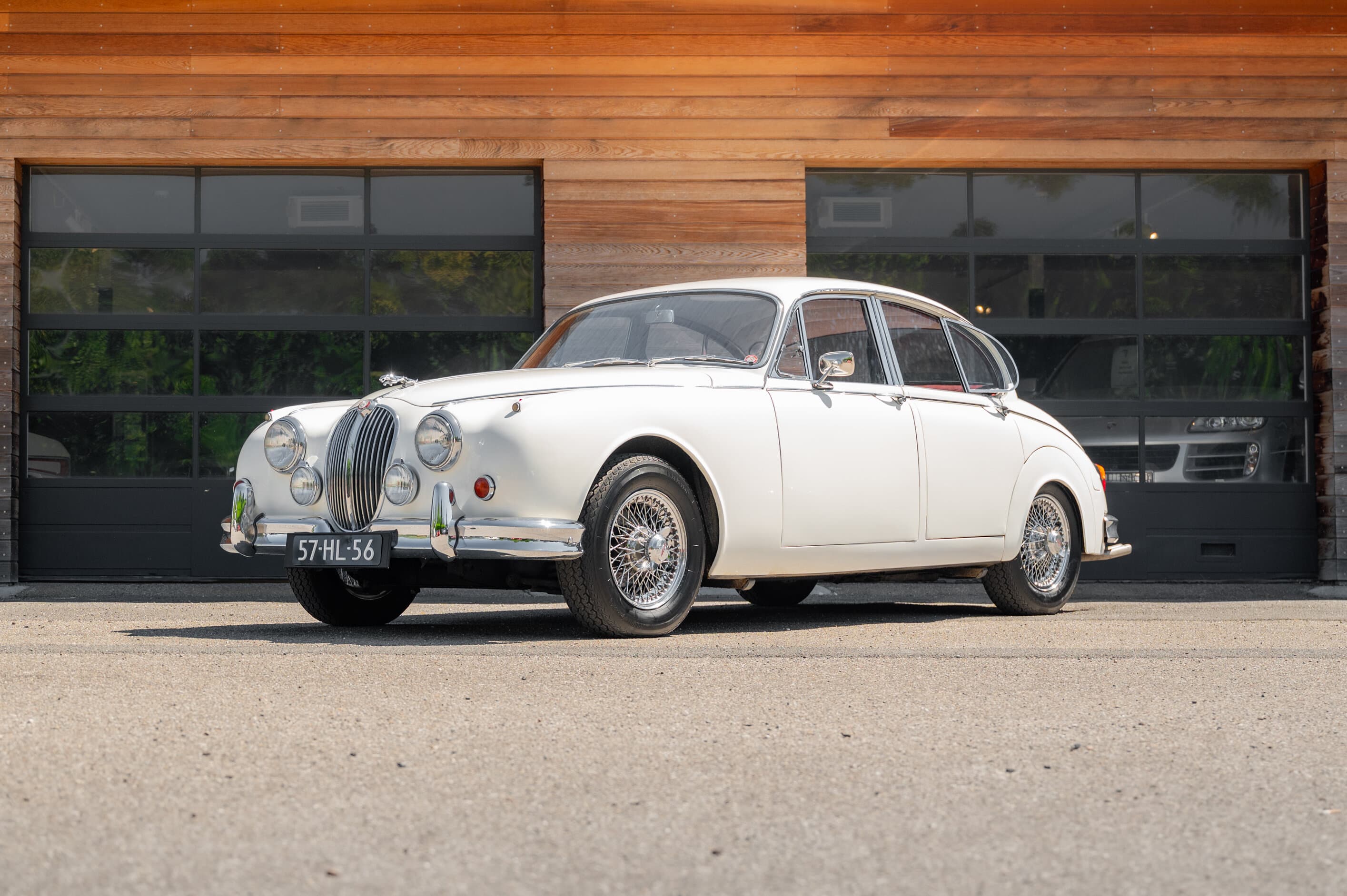 Jaguar MK 2