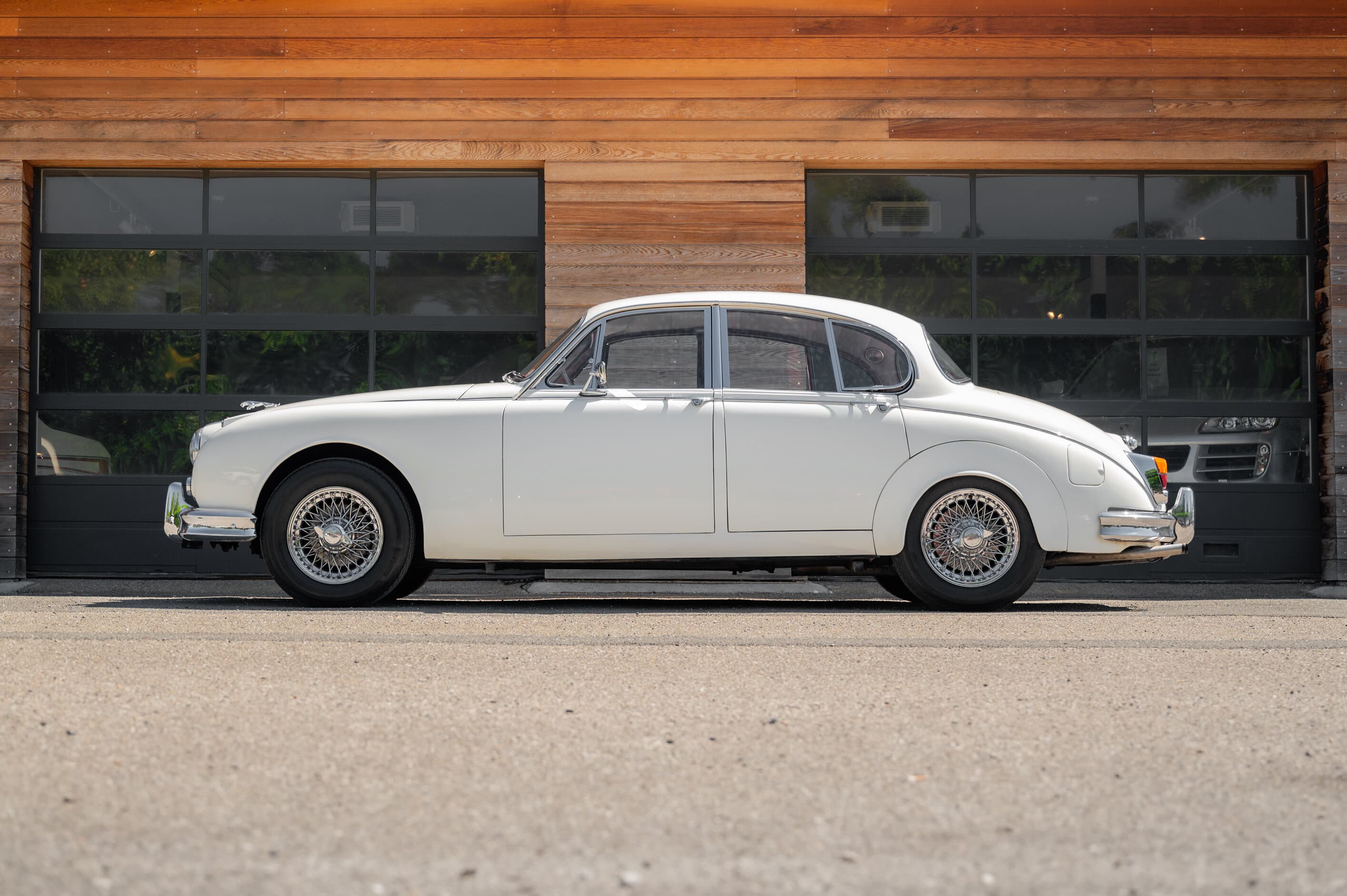 Jaguar MK 2